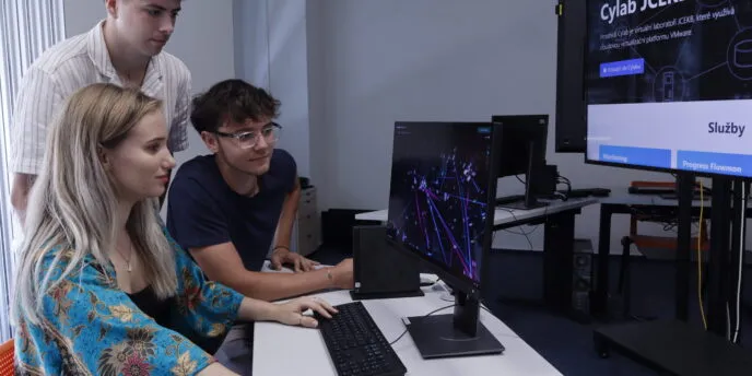 Rozvíjej technologie, které propojují svět