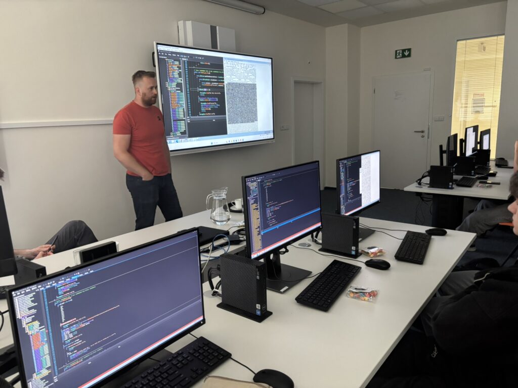 Přednáška ESET o malwaru - Střední škola informatiky, poštovnictví a finančnictví Brno