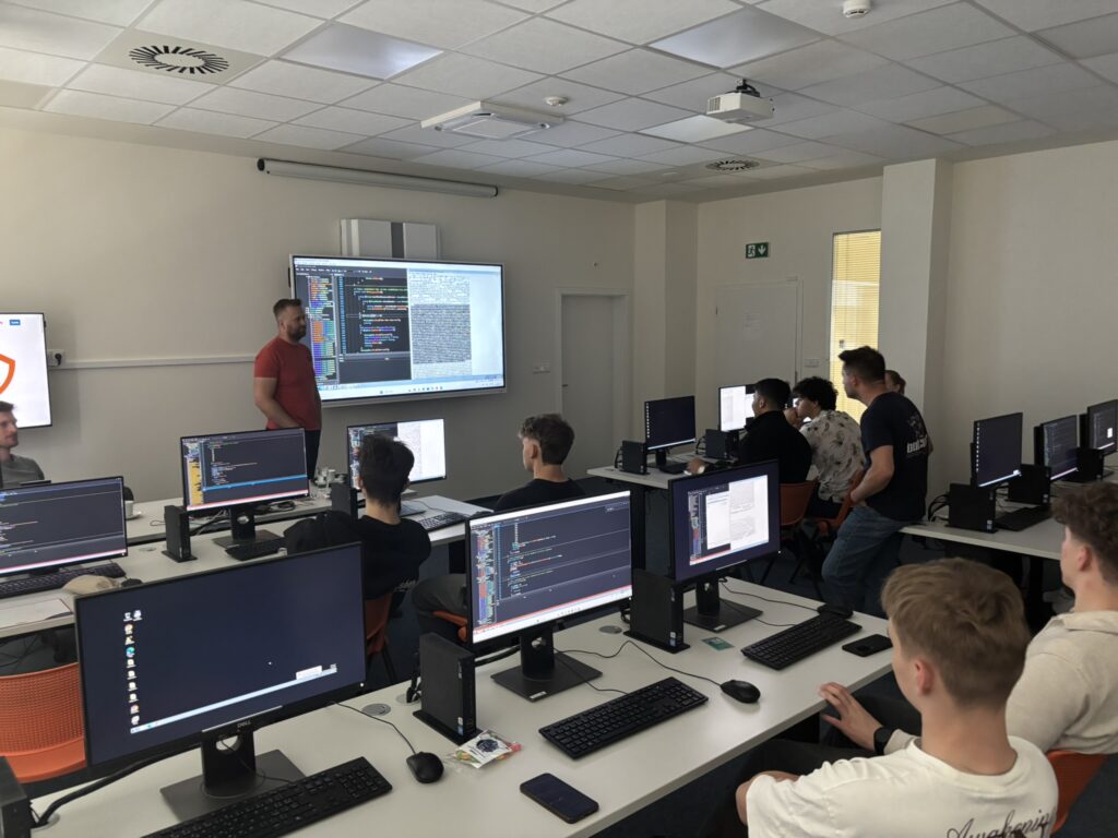 Přednáška ESET o malwaru - Střední škola informatiky, poštovnictví a finančnictví Brno