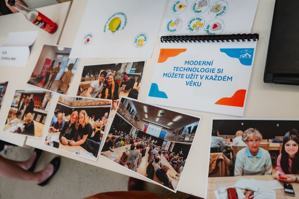 Úspěch našich žáků na Podnikavé žákovské konferenci - Střední škola informatiky, poštovnictví a finančnictví Brno