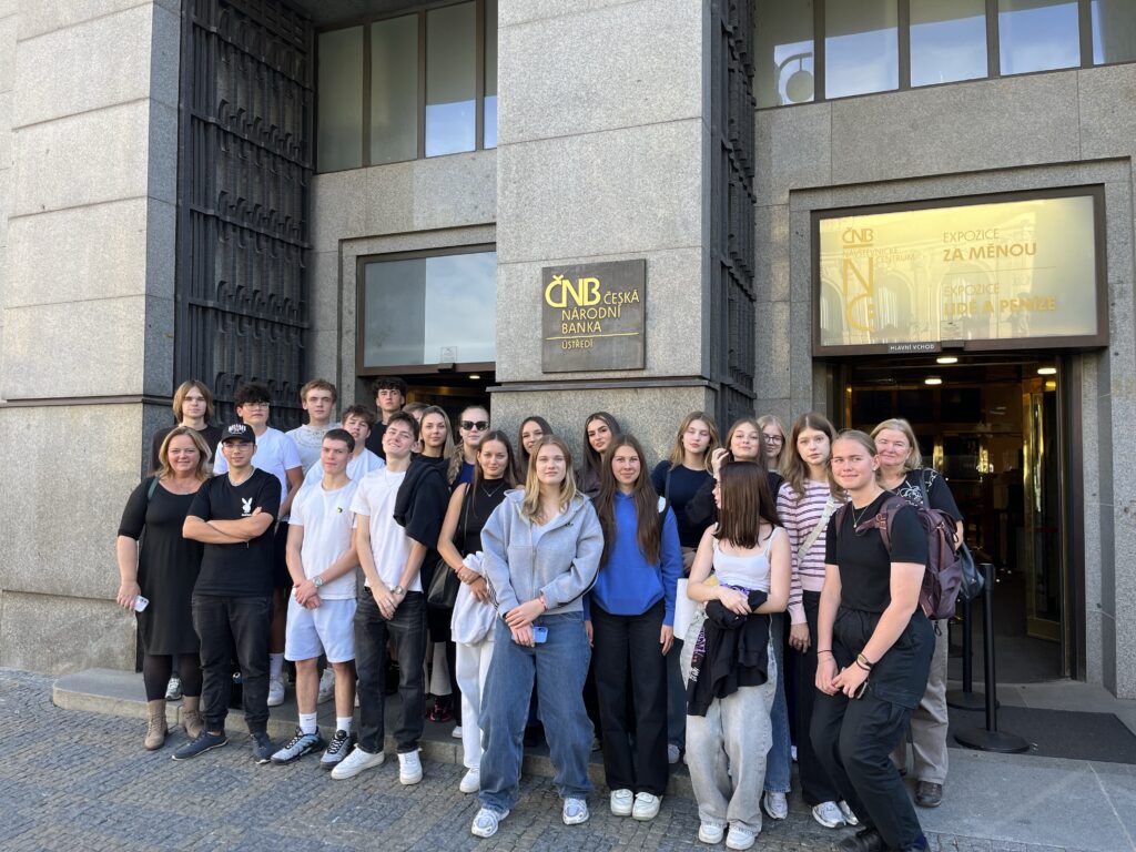 Odborná exkurze třídy BP3B v Praze - Střední škola a vyšší odborná škola informatiky a financí Brno, příspěvková organizace
