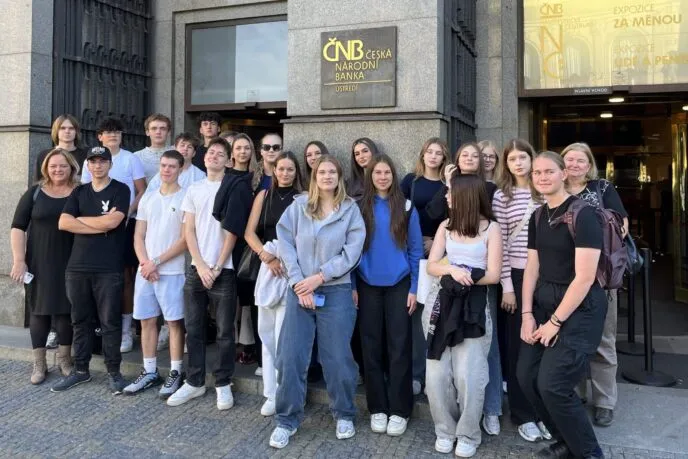 Střední škola a vyšší odborná škola informatiky a financí Brno, příspěvková organizace - Střední škola a vyšší odborná škola informatiky a financí Brno, příspěvková organizace